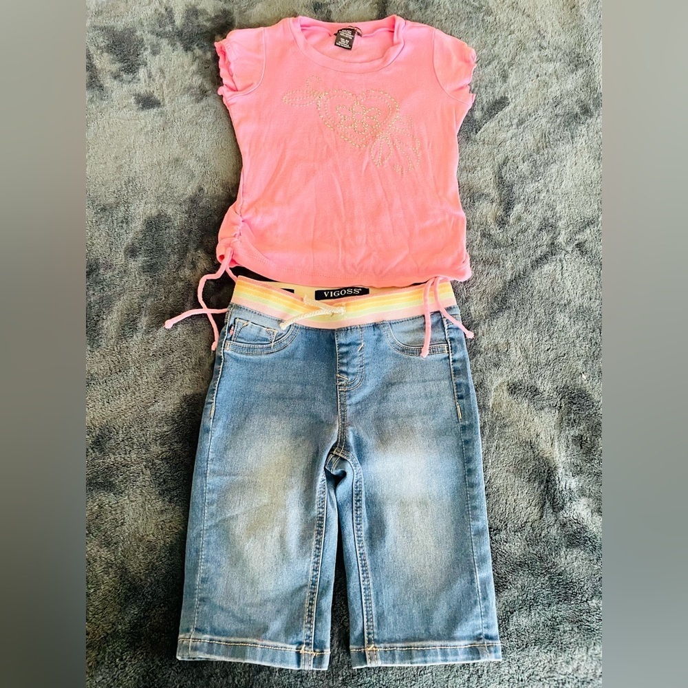 Heart shirt size 6X and knee-high shorts size 5-6T